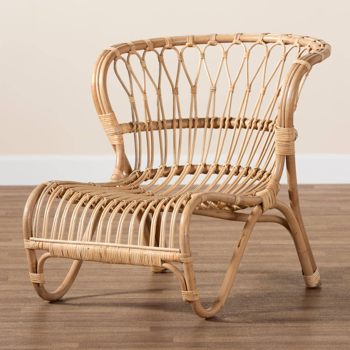Alaya Modern Wicker Fair Natural Brown Rattan Accent Chair