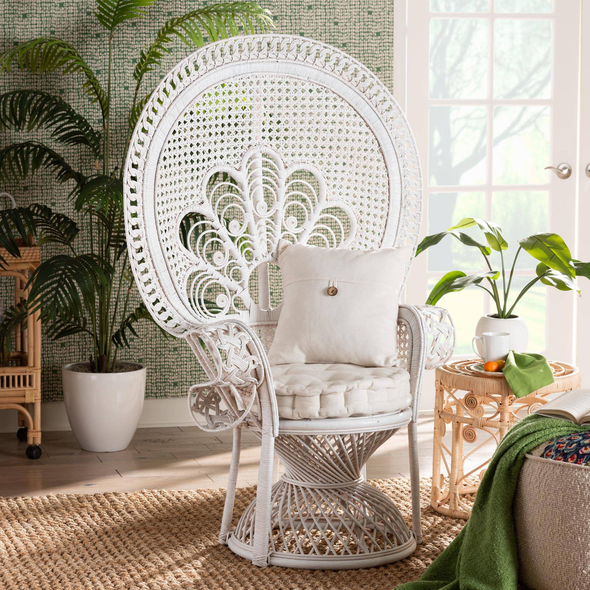 Ediva Modern Wicker Fair White Natural Rattan Peacock Accent Chair