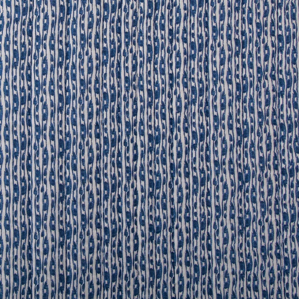 Ocean Ripple Reversible Quilt Set