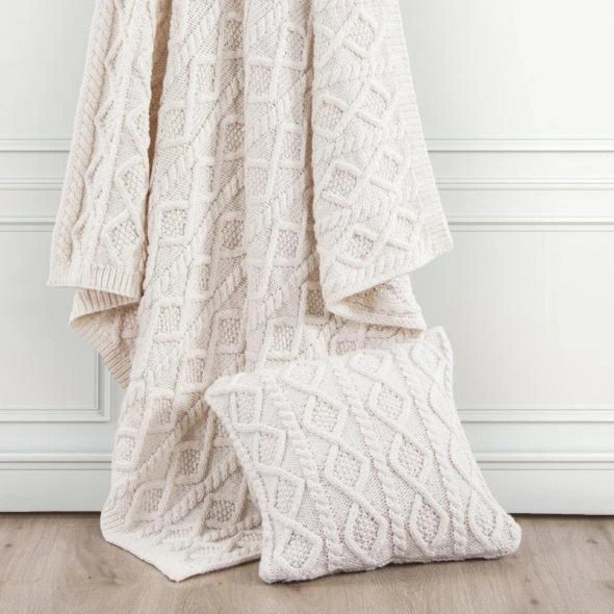 Diamond Knit Throw Blanket