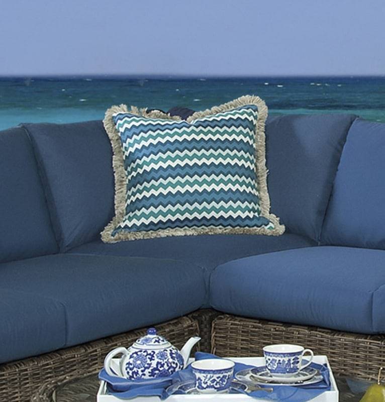Saint John Outdoor Corner Piece by South Sea Rattan Model 78553