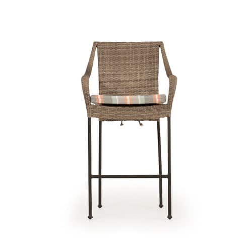 Alamo Outdoor Wicker Bar Stool Model 621845WIL