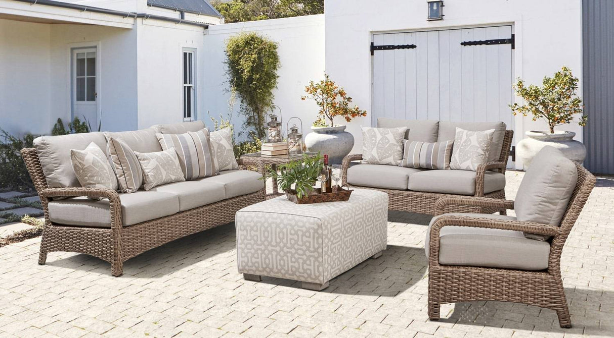 Caswell Outdoor 5 Pc Furniture Set 72200 By South Sea Rattan