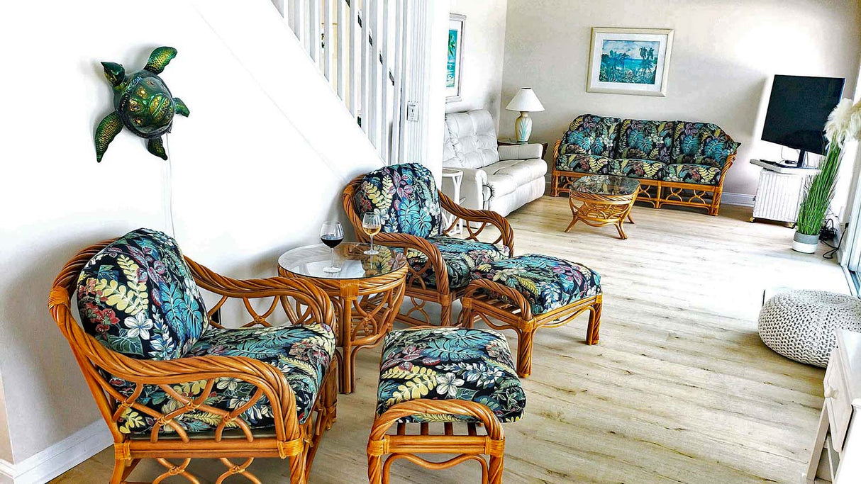 New Twist Lounge Chair with Deep Seating Comfort from South Sea Rattan
