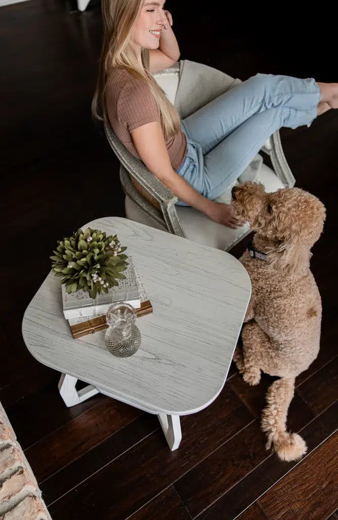 Surfside End Table Model B27702-WW By Seawinds Trading
