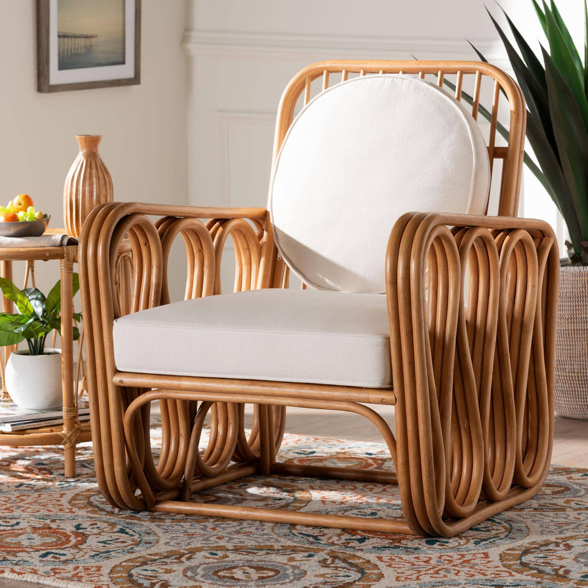 Hollywood Rattan Wicker Fair Arm Chair
