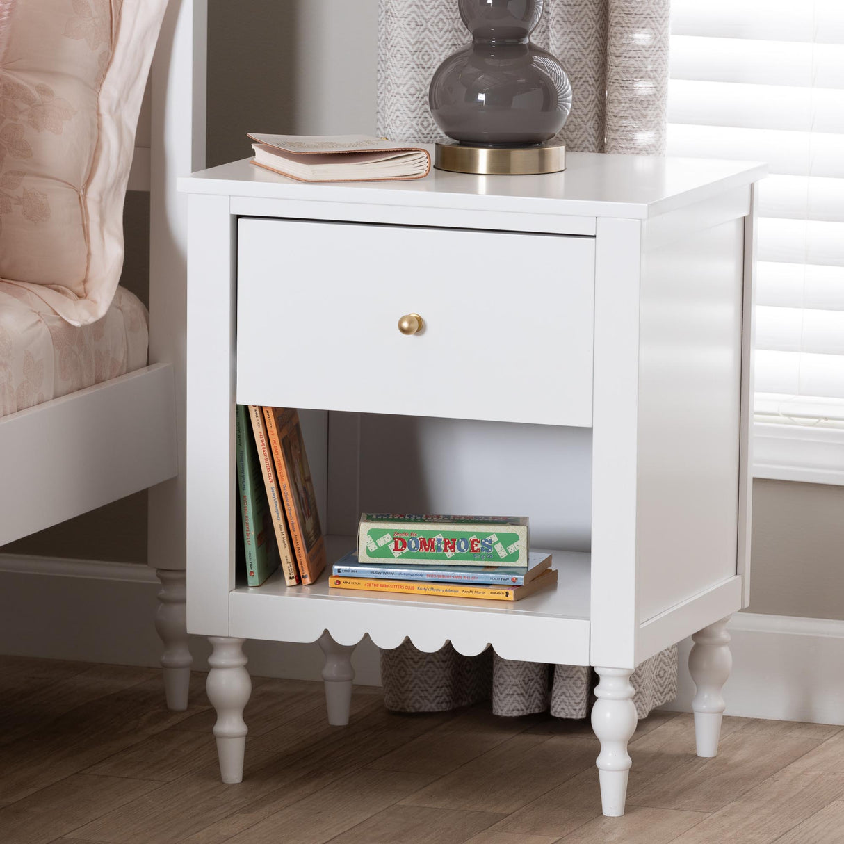 Wicker Fair White Waves Coastal 4 Pc Full Size Bedroom Set