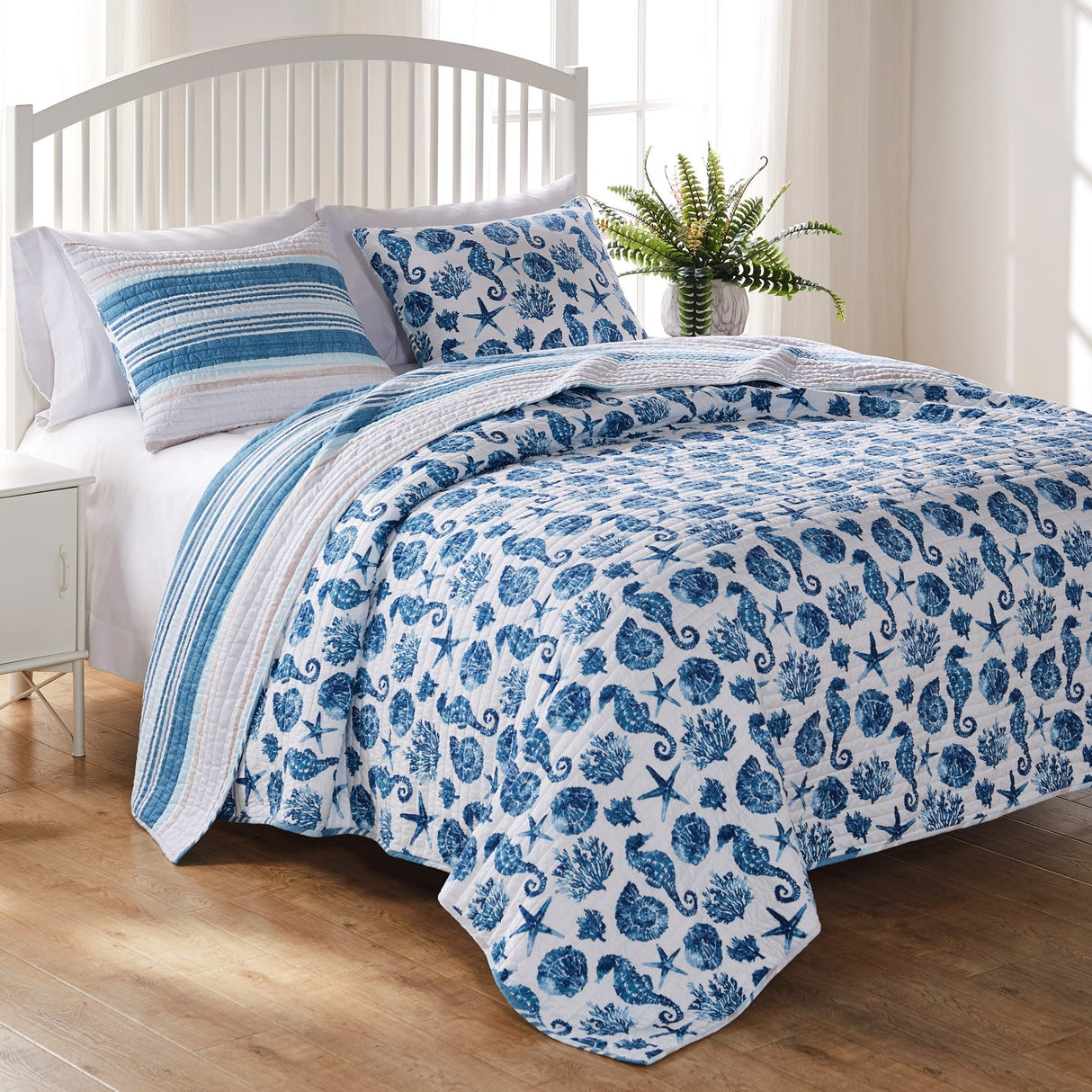 Bondi Beach Quilt Set