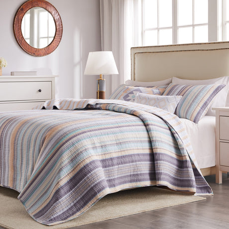 Calm Sky Quilt Set