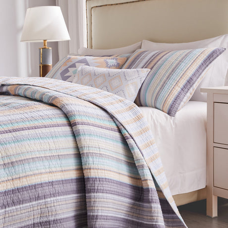 Calm Sky Quilt Set