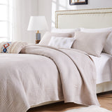 Shoreline Sand Quilt Set