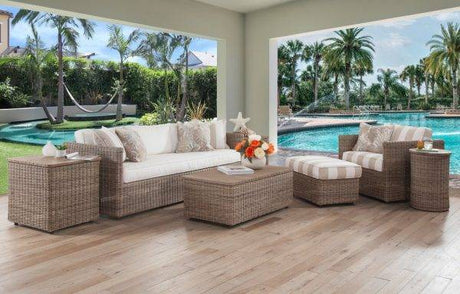 Paradise Bay Outdoor End Table by Braxton Culler Model 486-071