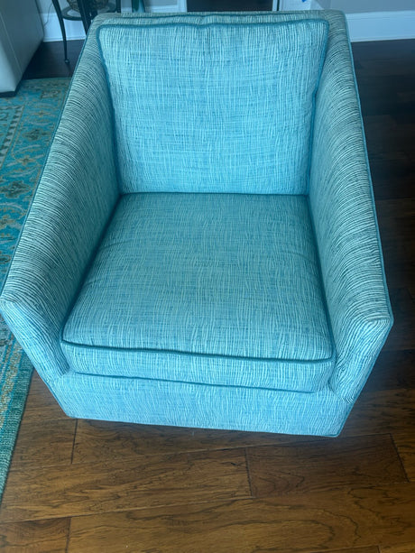 Taylor Swivel Chair by Braxton Culler Made in the USA Model 508-005