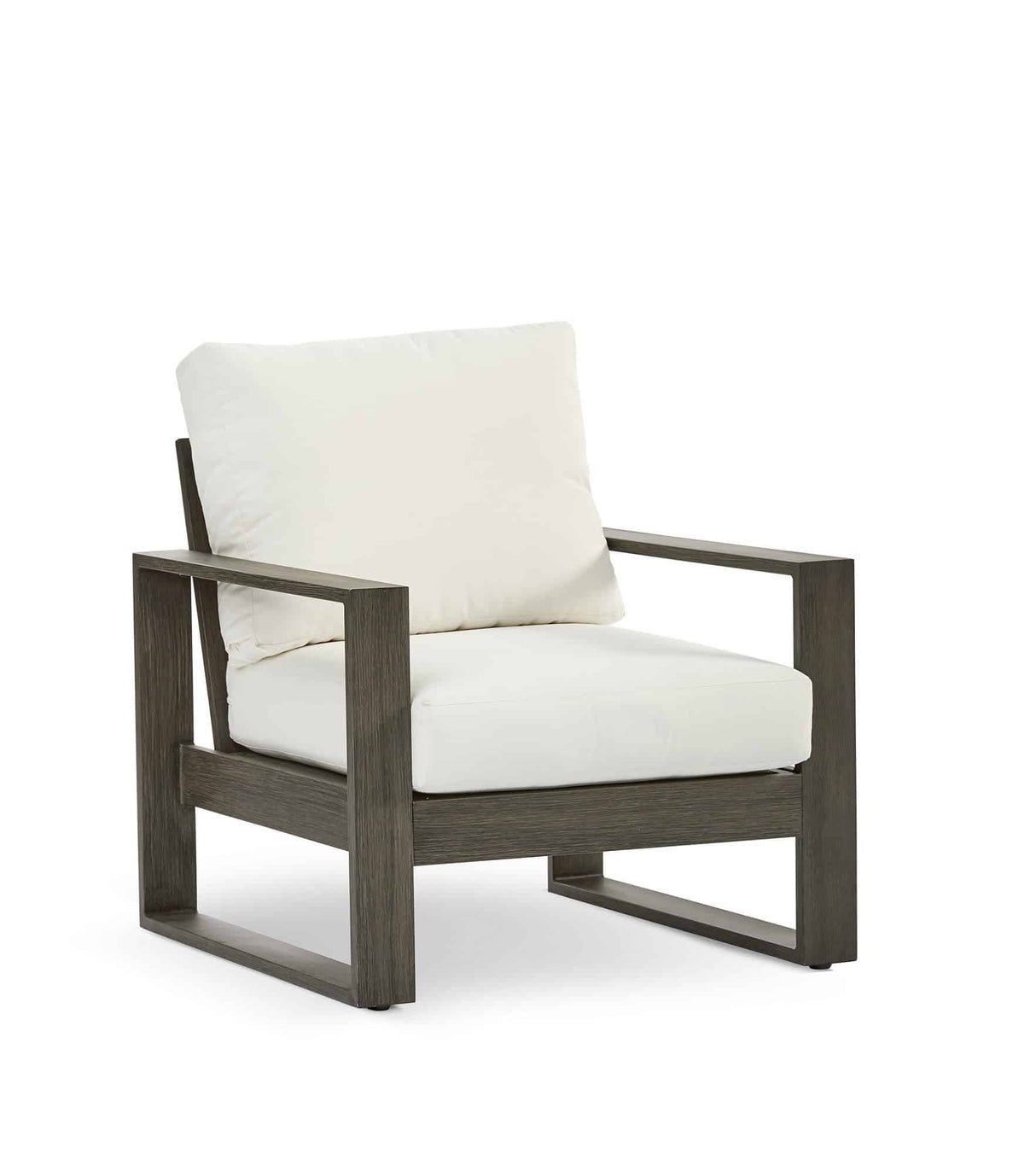 Ryan Outdoor Lounge Chair by Set South Sea Rattan Model 73301