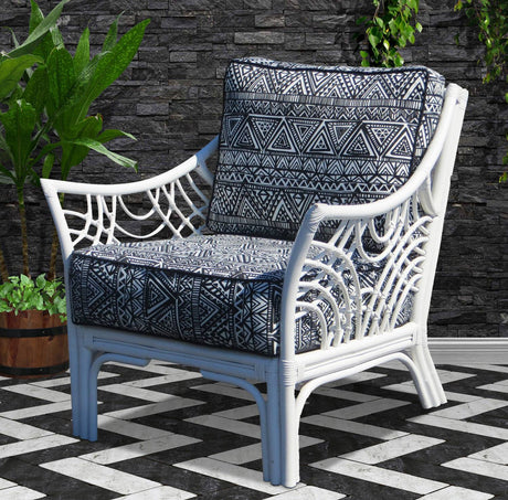 Bali 2 Pc Set of Lounge Chair and End Table in White Finish Model BLAC-W from Spice Island Wicker