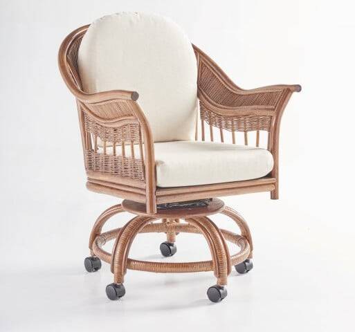 Bermuda 5 Pc Dining Set in Pecan Finish With 4 Caster Chairs by South Sea Rattan