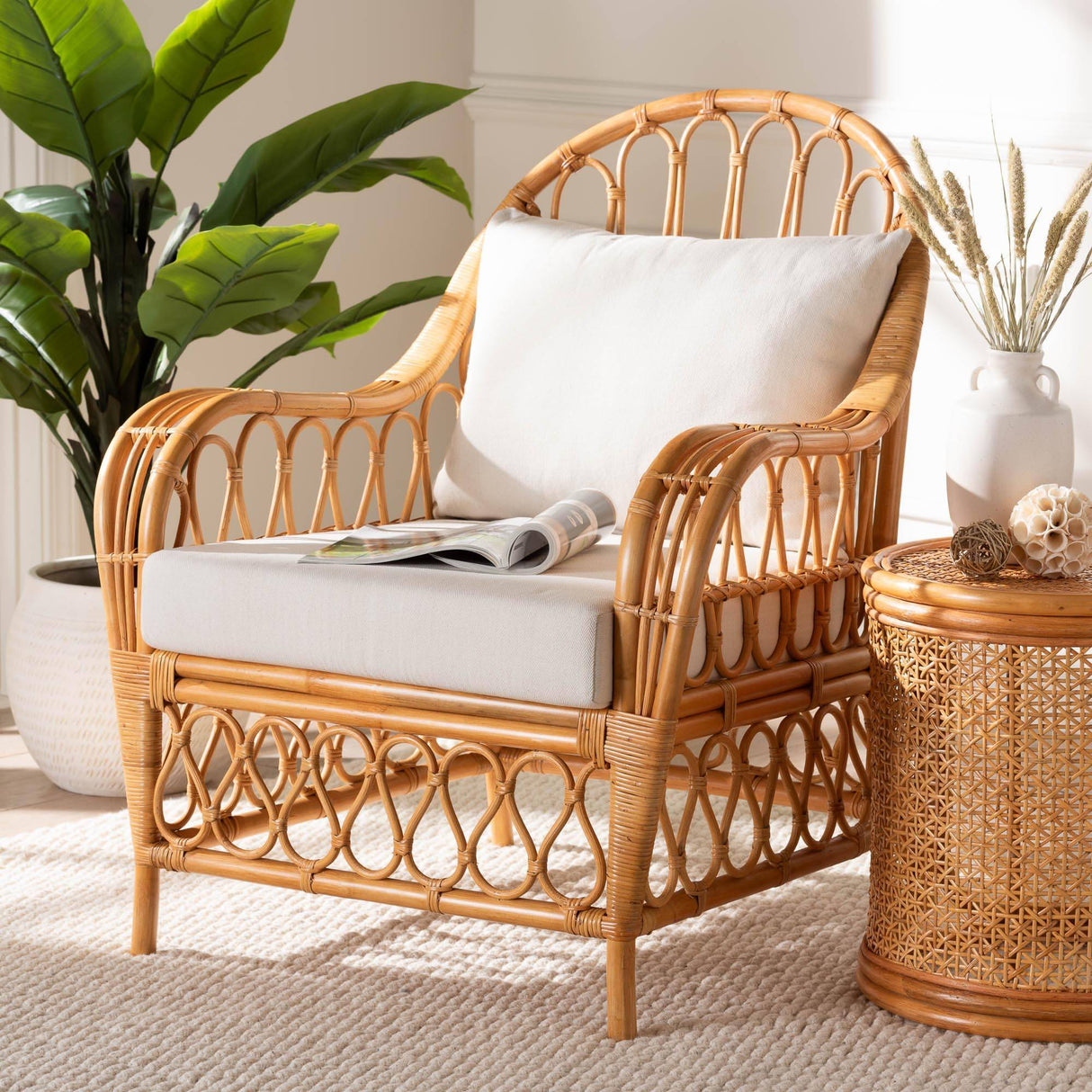 Beachcomber Wicker Fair Rattan Lounge Chair with Cushions