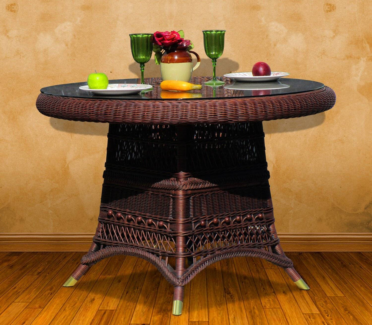 Classic Dining Set of 5 by Spice Island Wicker Model CLDS-B