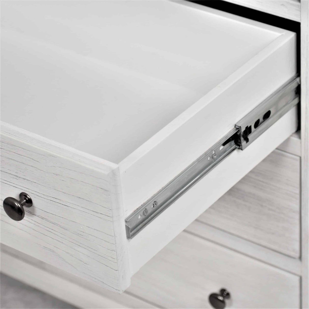 Surfside 5 Drawer Chest Model B27735-WW By Seawinds Trading
