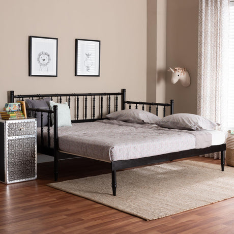 Marisela Twin-To-King Expandable Daybed by Wicker Fair