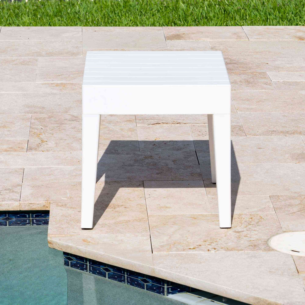 Abaco Outdoor End Table Model PJO-4601-WHT-ET by Panama Jack