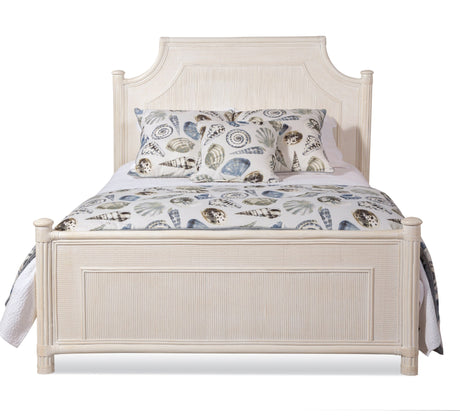 Summer Retreat Indoor Arched Queen Bed by Braxton Culler Made in the USA Model 818-021
