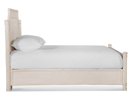 Summer Retreat Indoor Arched Queen Bed by Braxton Culler Made in the USA Model 818-021