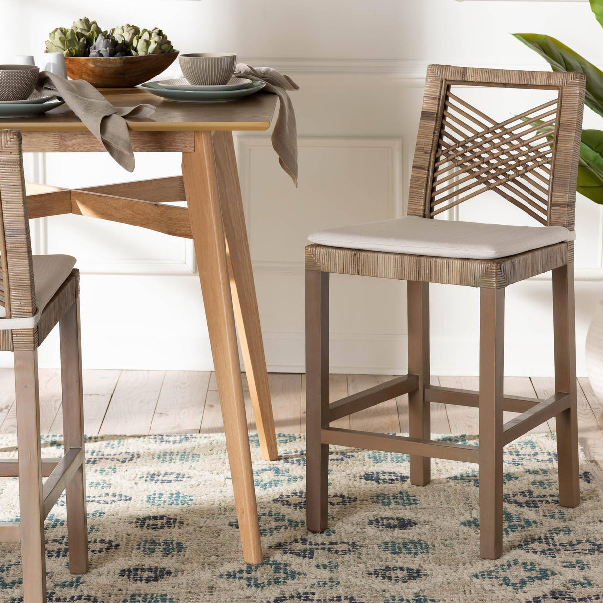 Angie Wicker Fair Rattan Counterstool