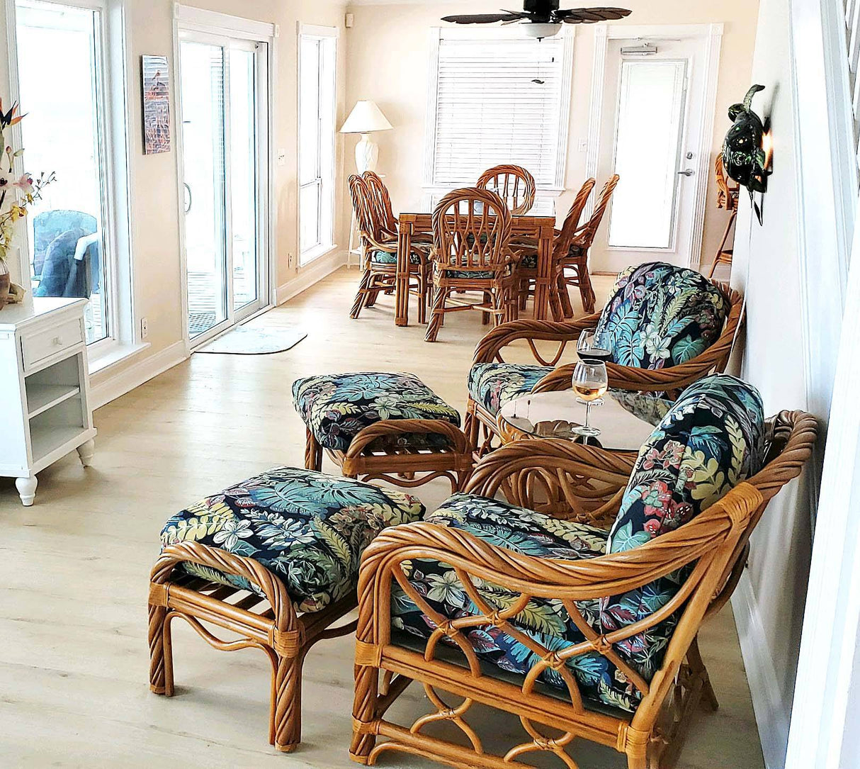 New Twist Rectangle Dining Set Model 3319 from South Sea Rattan