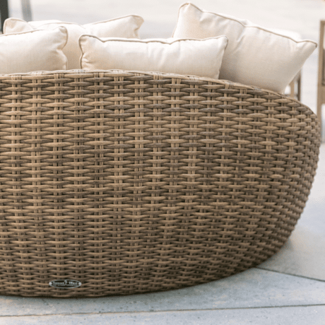 Havana Outdoor Round Daybed by Sunset West Model 1701-99/OTT